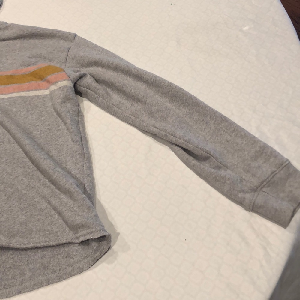 Cropped sweater - Picture 2 of 3